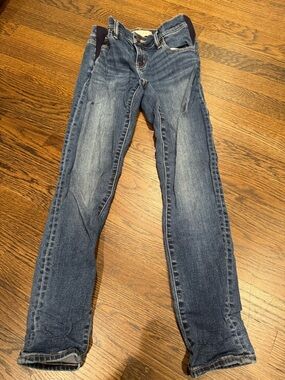 Hatch Women's Maternity Skinny Jeans in Faded Blue Wash